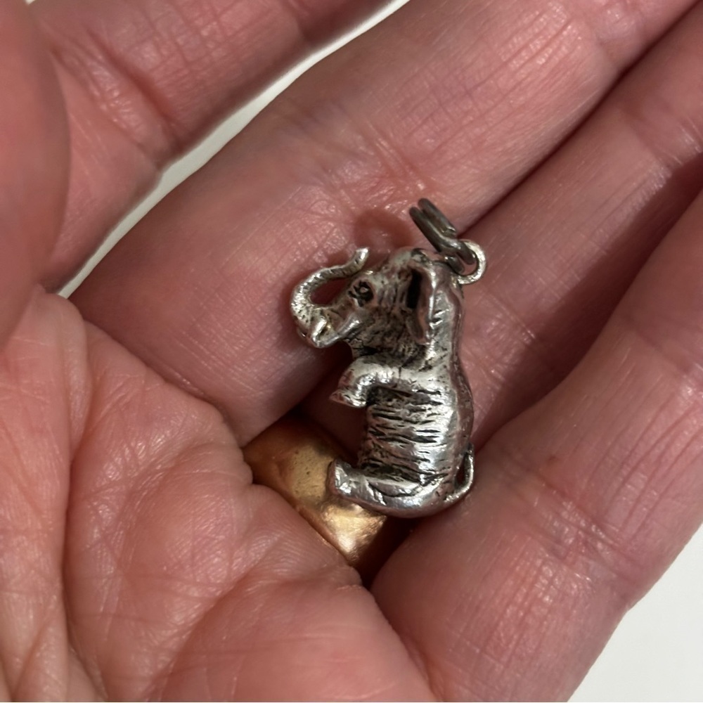 Sterling Silver Solid Heavy Elephant Pendant - image 8